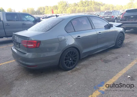 2015 Volkswagen Jetta 1.8T Sport z USA, uszkodzony, nr VIN 3VWD17AJ6FM426339